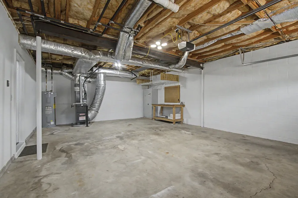 3418 Poplar Hill Clarksville, TN 37043