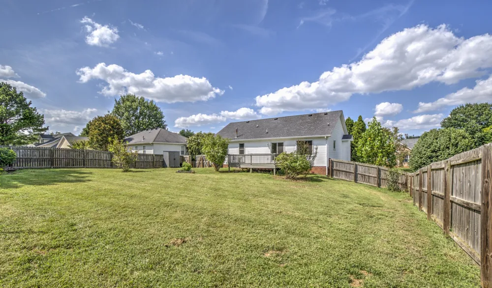 3418 Poplar Hill Clarksville, TN 37043