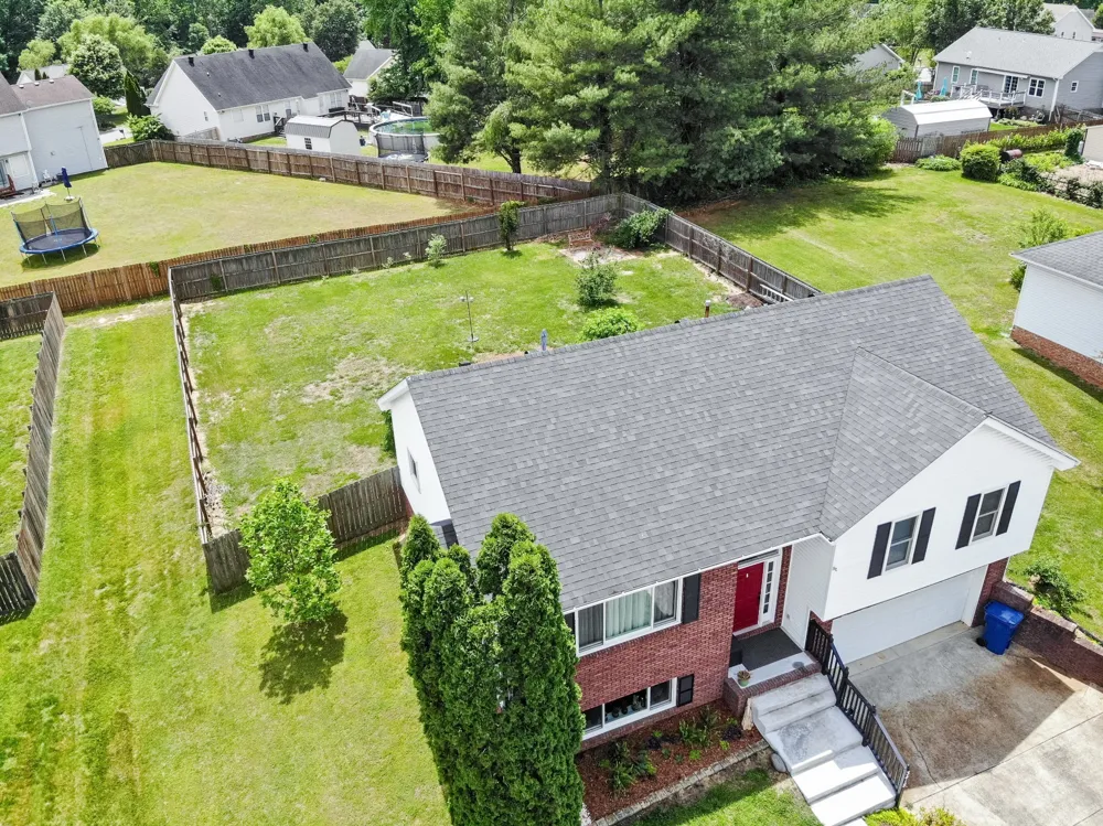 3418 Poplar Hill Clarksville, TN 37043