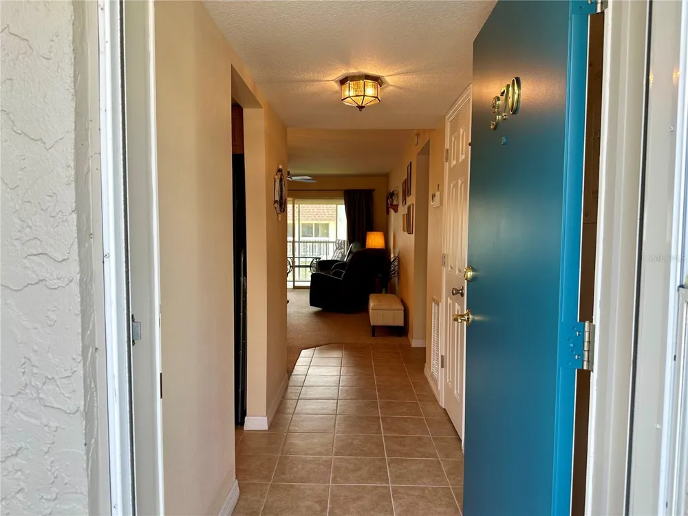 1330 GLEN OAKS DRIVE E #370D Sarasota, FL 34232