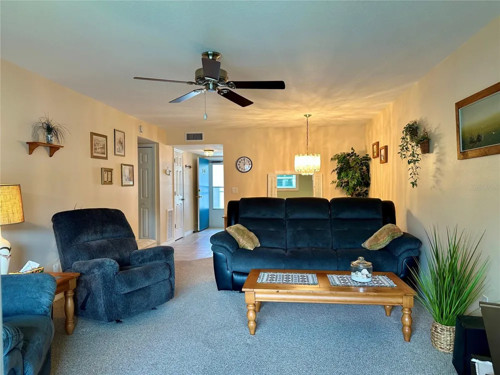 1330 GLEN OAKS DRIVE E #370D Sarasota, FL 34232