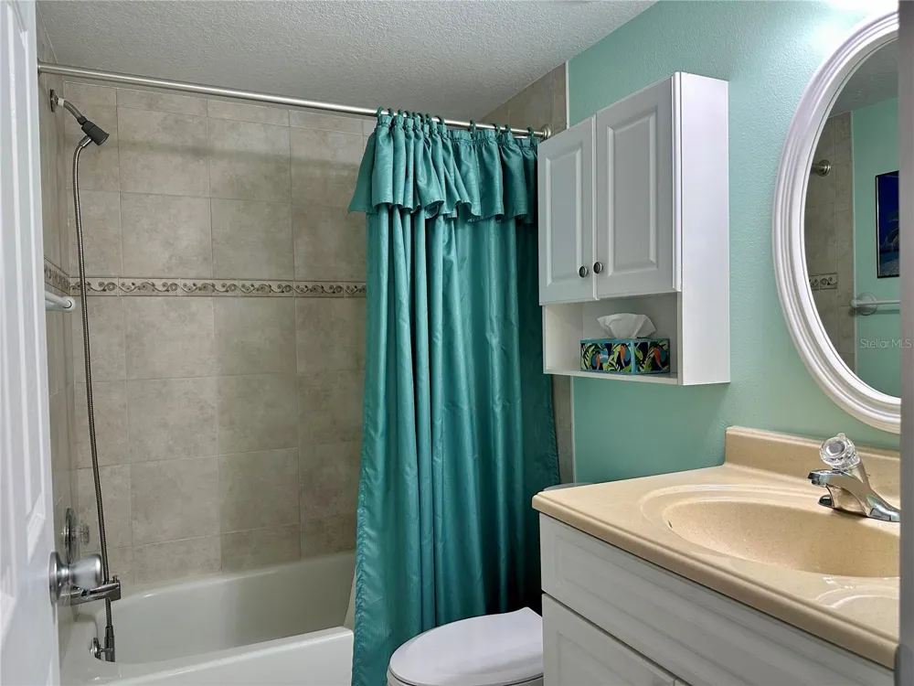 1330 GLEN OAKS DRIVE E #370D Sarasota, FL 34232