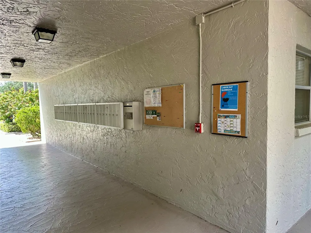 1330 GLEN OAKS DRIVE E #370D Sarasota, FL 34232