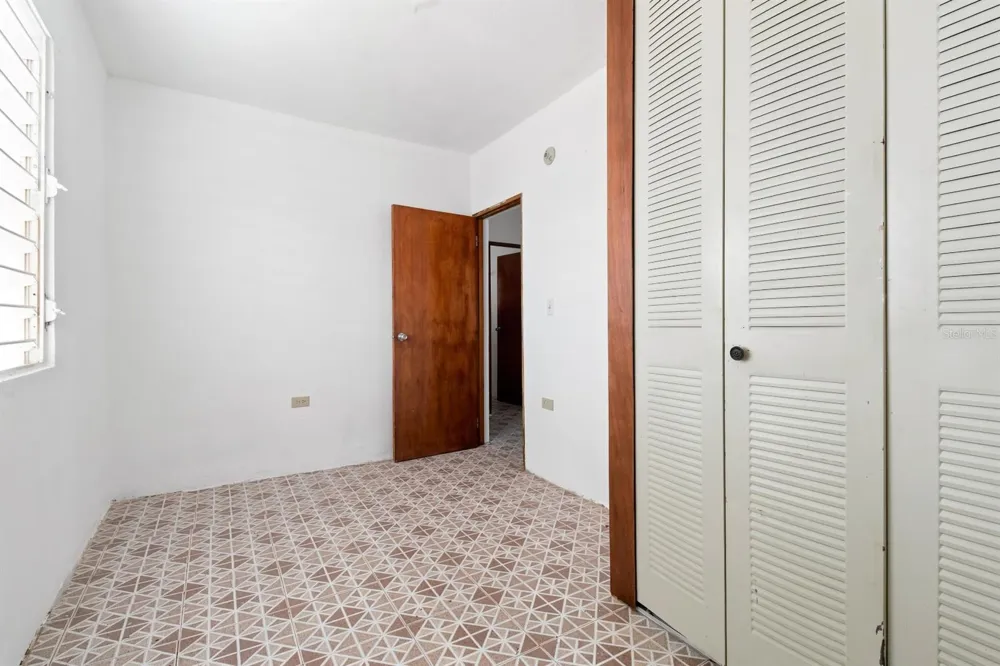 3 URB. TOAVILLE #10 Toa Baja, PR 00949