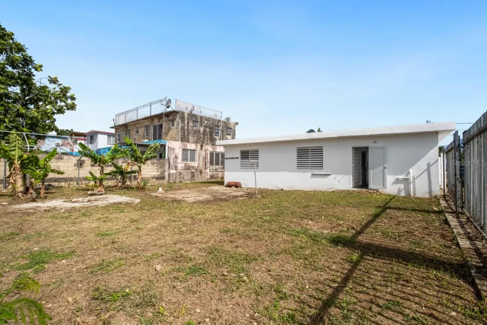 3 URB. TOAVILLE #10 Toa Baja, PR 00949