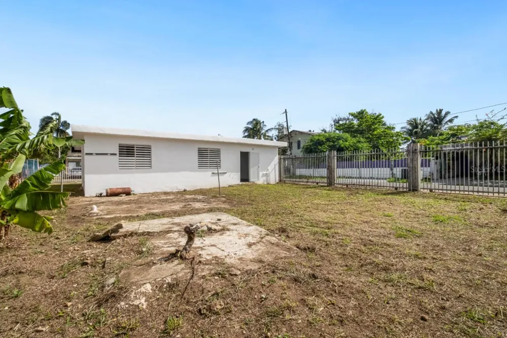 3 URB. TOAVILLE #10 Toa Baja, PR 00949
