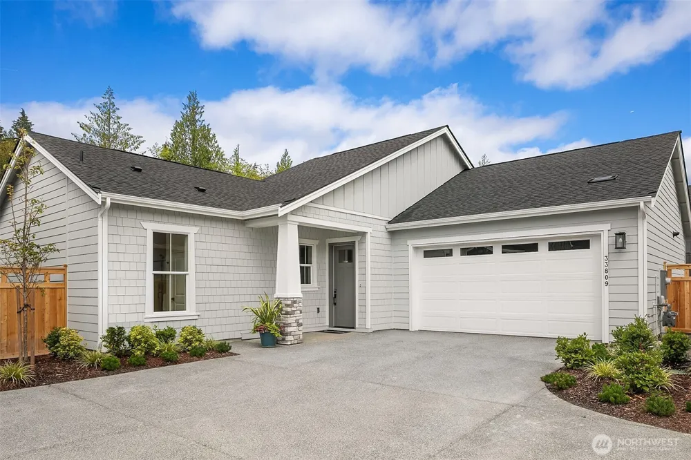 34062 Buckeye Avenue SE #300 Black Diamond, WA 98010