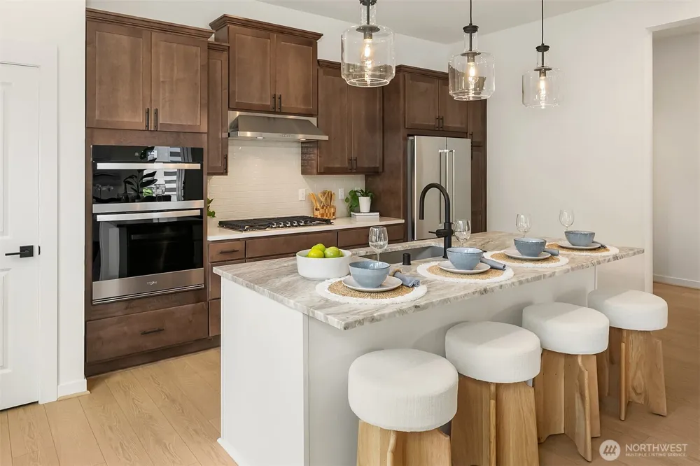 34062 Buckeye Avenue SE #300 Black Diamond, WA 98010