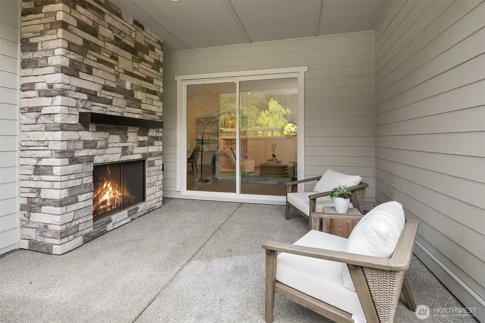 34062 Buckeye Avenue SE #300 Black Diamond, WA 98010