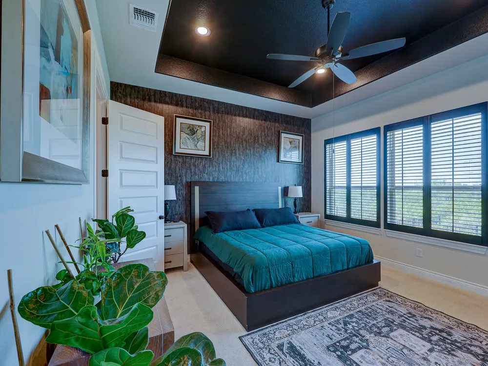 232 Flora Springs Cove Liberty Hill, TX 78642