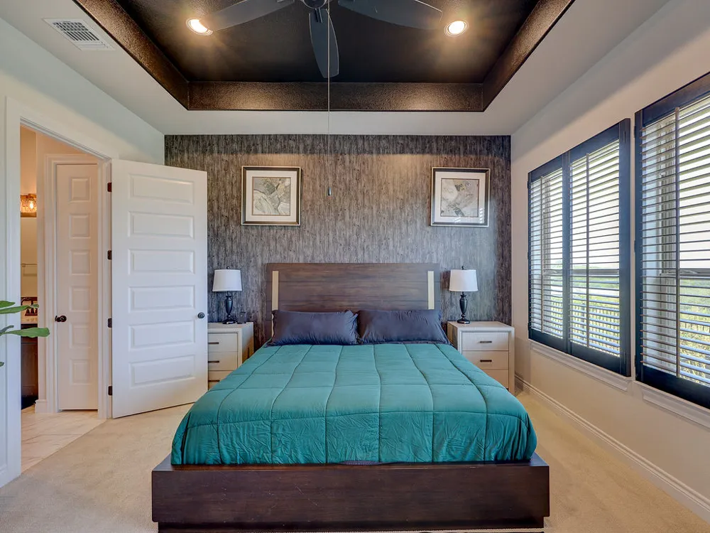 232 Flora Springs Cove Liberty Hill, TX 78642