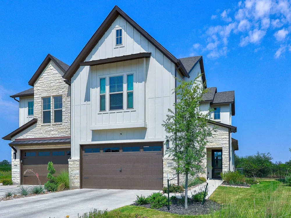 232 Flora Springs Cove Liberty Hill, TX 78642
