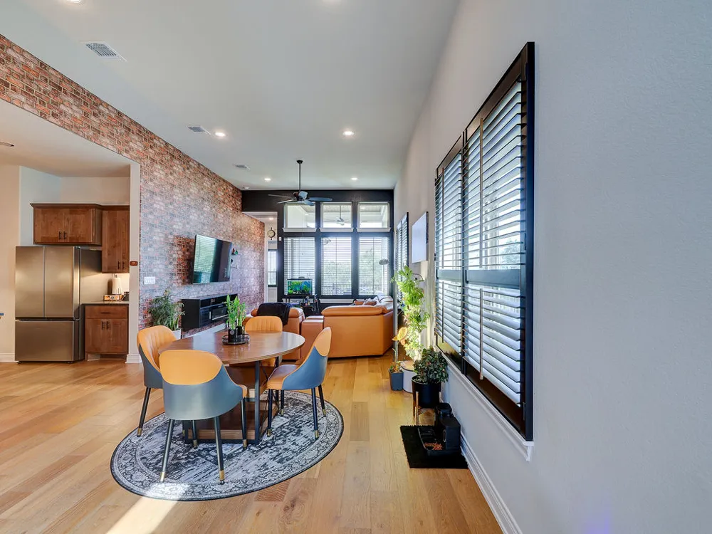 232 Flora Springs Cove Liberty Hill, TX 78642