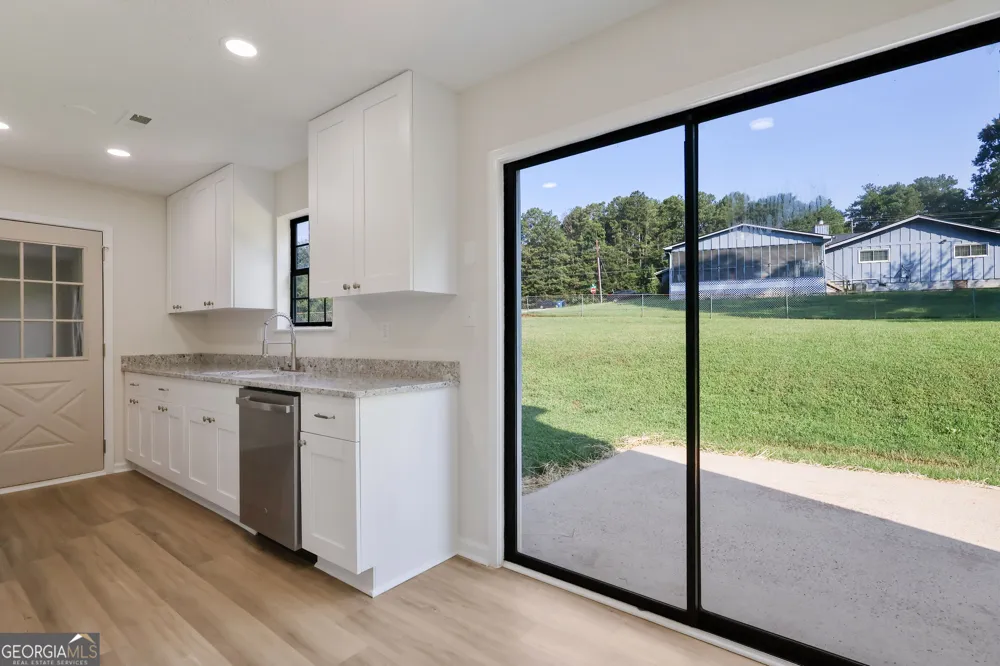 4068 Hunt WAY Rex, GA 30273