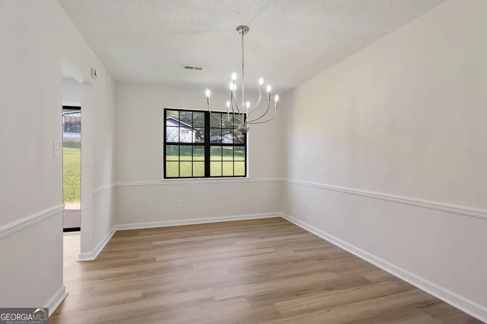 4068 Hunt WAY Rex, GA 30273