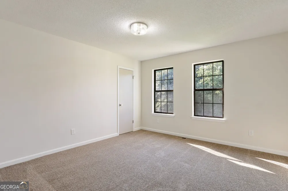4068 Hunt WAY Rex, GA 30273