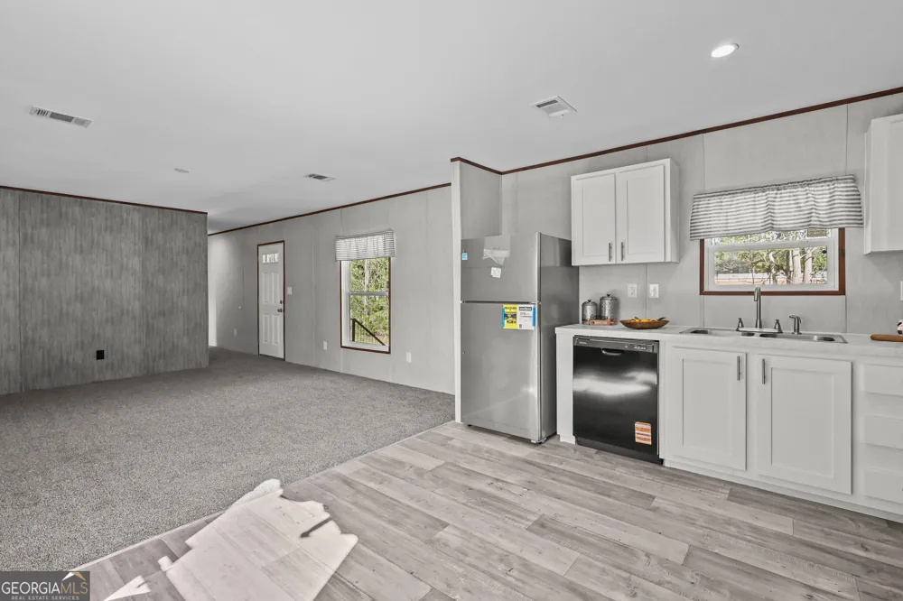 1118 East 121 PL Folkston, GA 31537