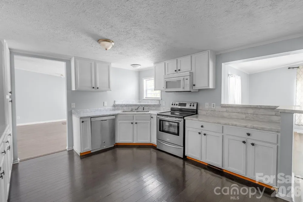 3017 Heather Hill Lane Richburg, SC 29729