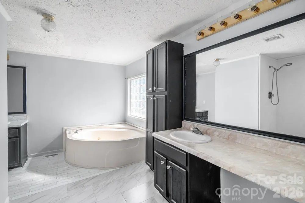 3017 Heather Hill Lane Richburg, SC 29729