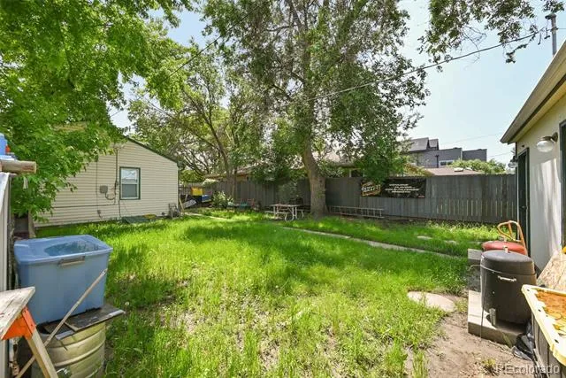735 S Krameria Street Denver, CO 80224