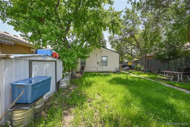 735 S Krameria Street Denver, CO 80224