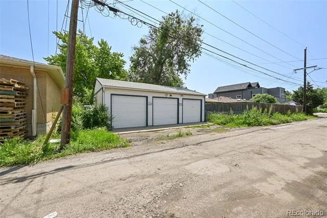 735 S Krameria Street Denver, CO 80224
