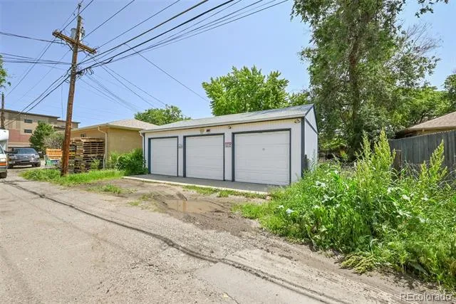 735 S Krameria Street Denver, CO 80224