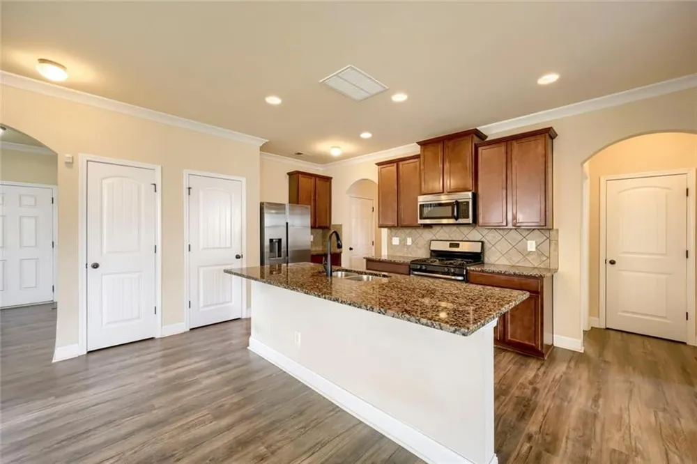 2351 Willow Shade Lane Loganville, GA 30052