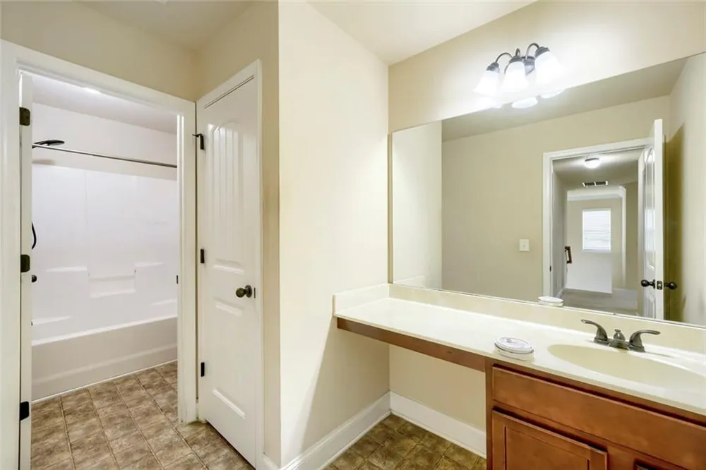 2351 Willow Shade Lane Loganville, GA 30052