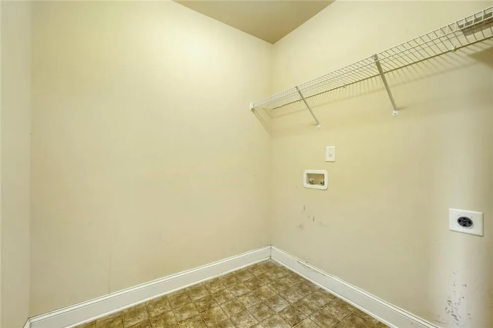 2351 Willow Shade Lane Loganville, GA 30052