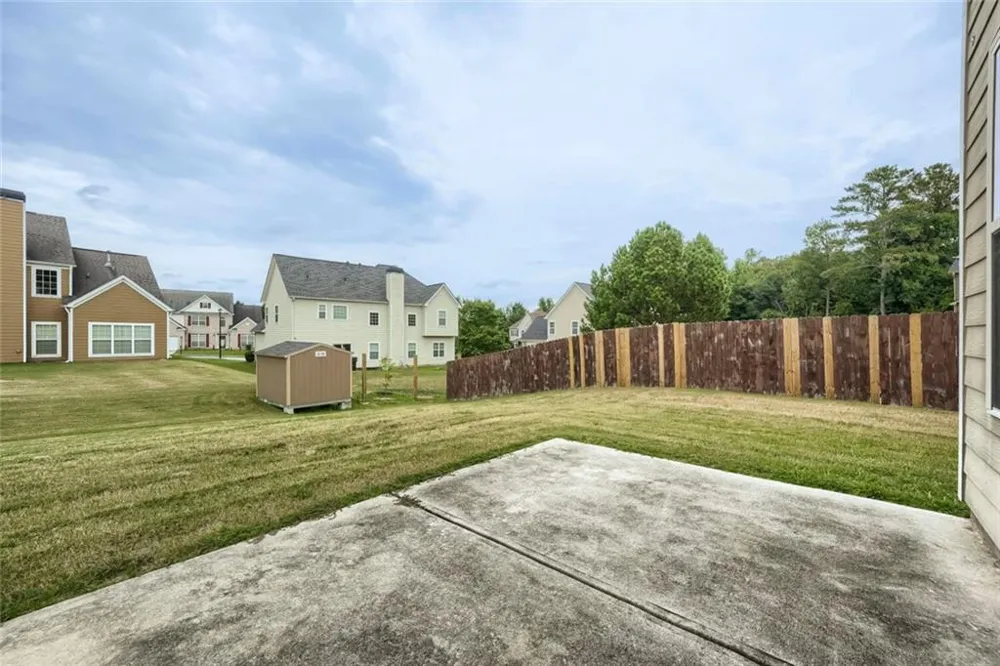 2351 Willow Shade Lane Loganville, GA 30052