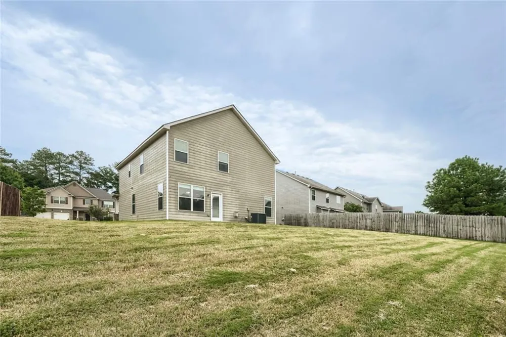 2351 Willow Shade Lane Loganville, GA 30052