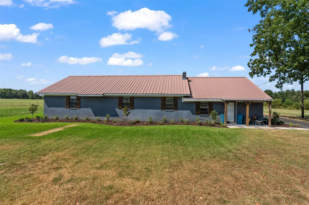 1131 Speights Road Keatchie, LA 71046