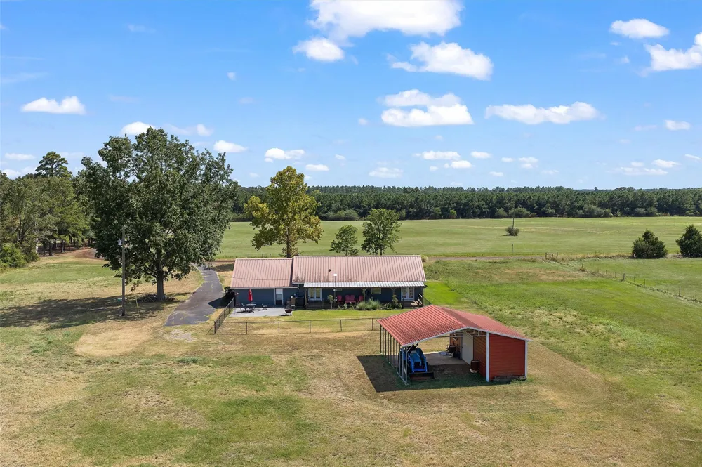 1131 Speights Road Keatchie, LA 71046