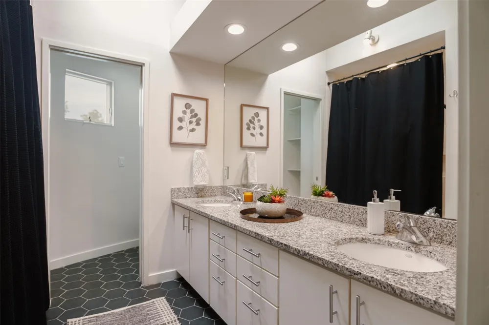 4231 Travis Street #1 Dallas, TX 75205