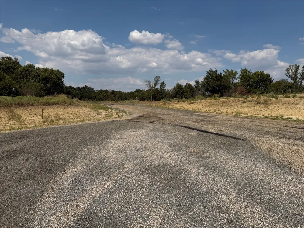 County Road 1110 Farmersville, TX 75442