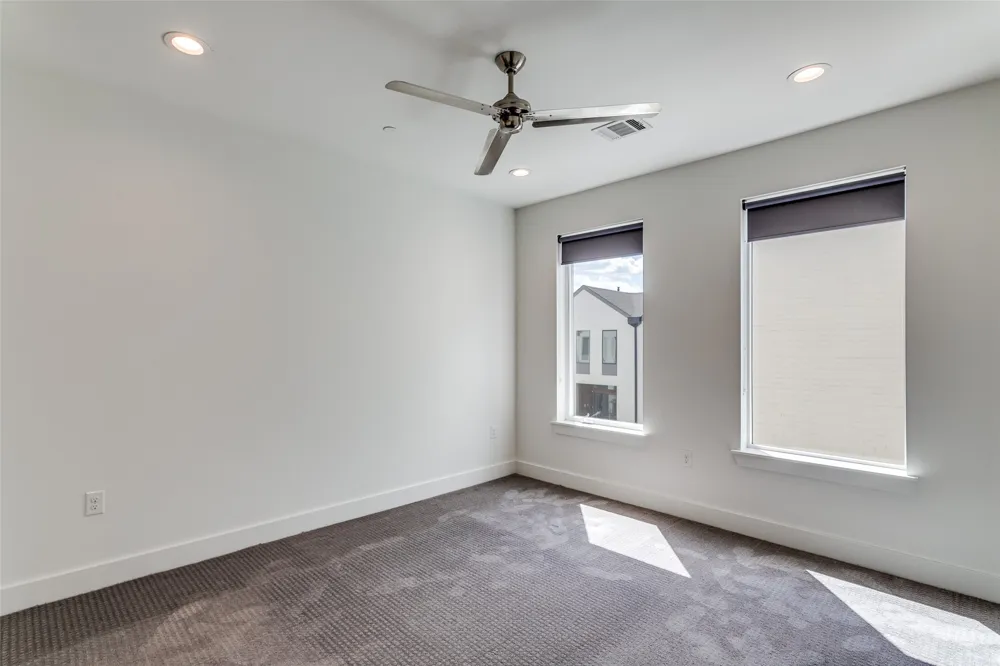 4426 Cabell Drive #1105 Dallas, TX 75204