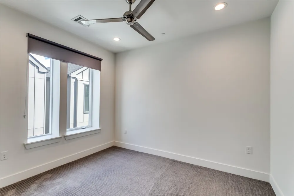 4426 Cabell Drive #1105 Dallas, TX 75204