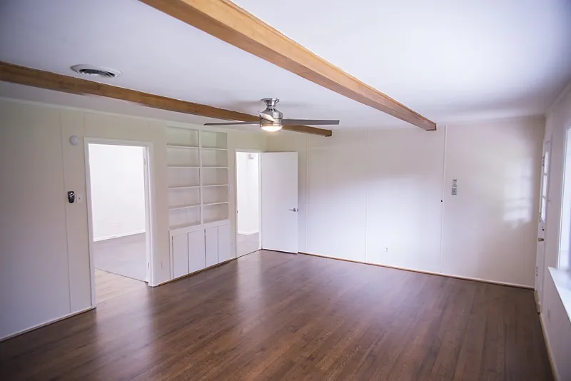 7431 Midbury Drive Dallas, TX 75230