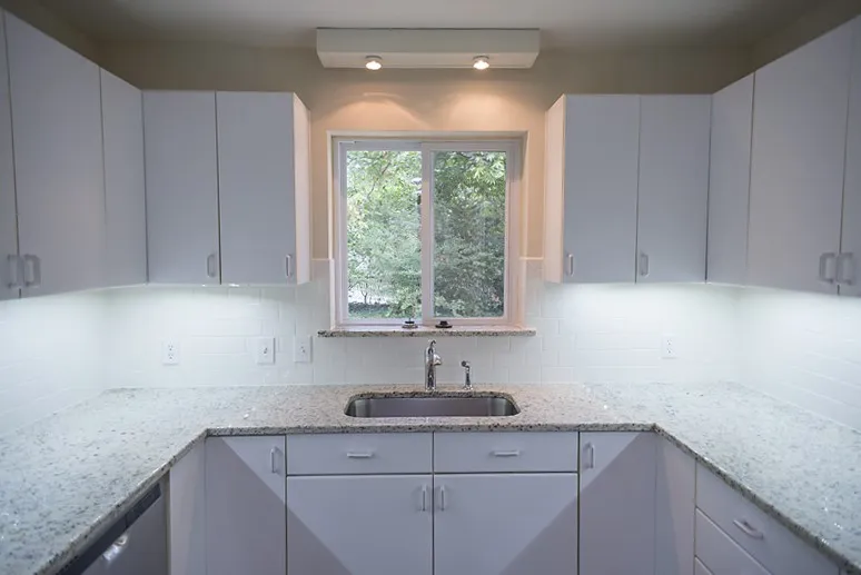 7431 Midbury Drive Dallas, TX 75230