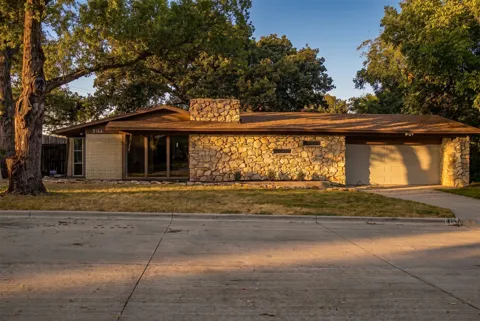5144 Jennings Drive