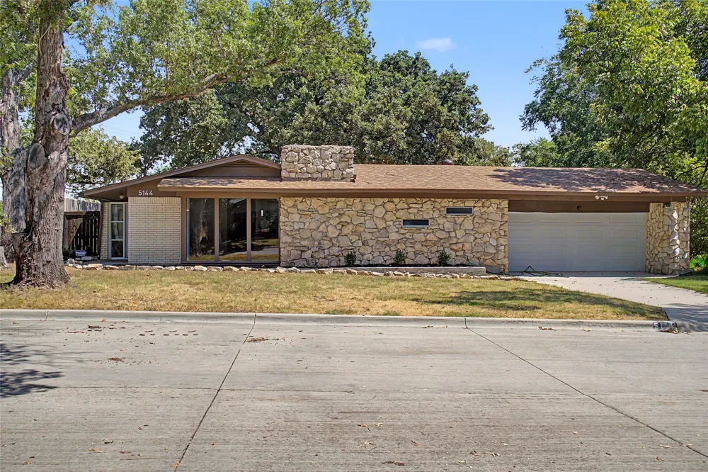 5144 Jennings Drive North Richland Hills, TX 76180