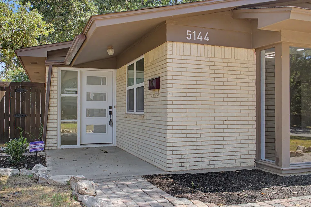 5144 Jennings Drive North Richland Hills, TX 76180