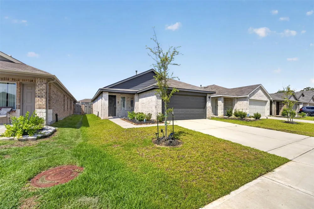 5619 Avalon Woods Drive Spring Branch, TX 77373