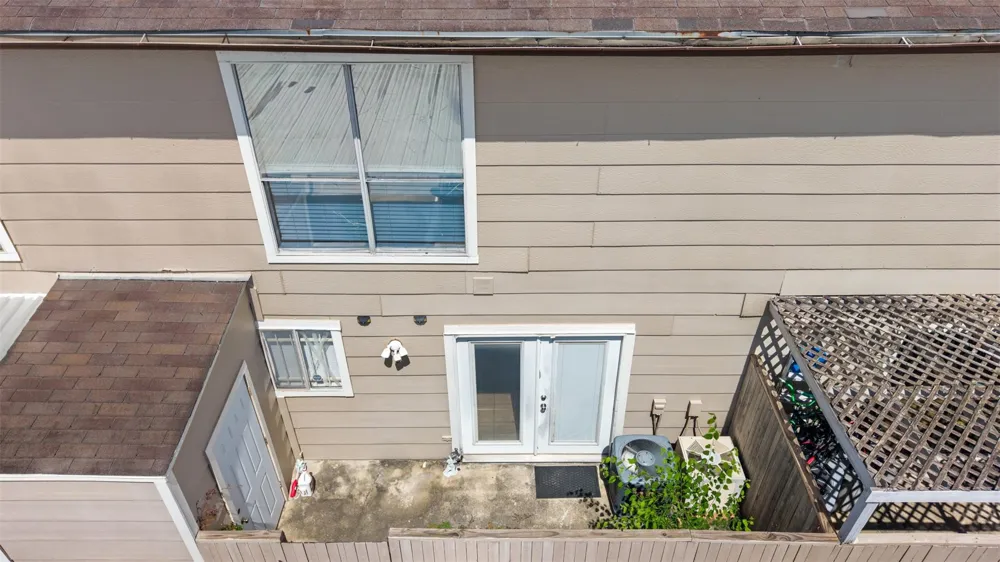 2100 Wilcrest Drive #130 Houston, TX 77042