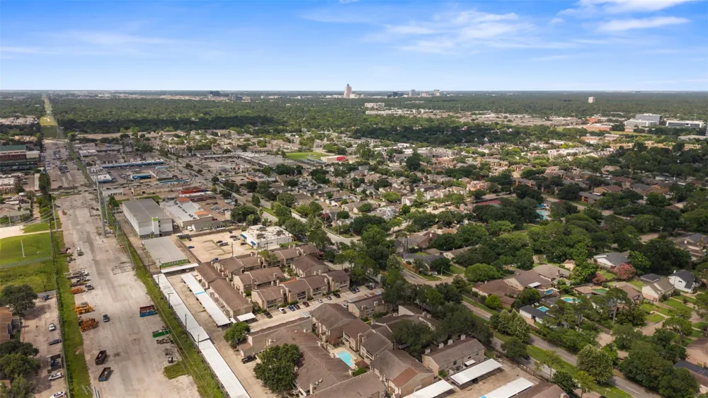 2100 Wilcrest Drive #130 Houston, TX 77042