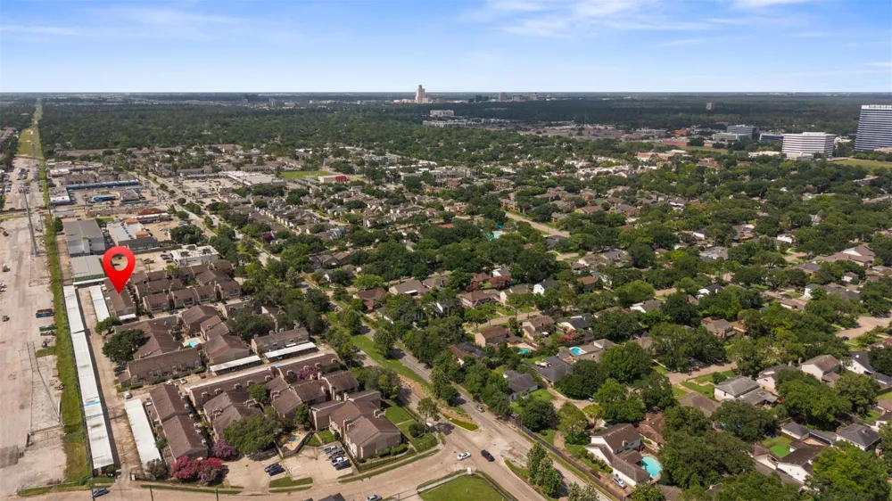 2100 Wilcrest Drive #130 Houston, TX 77042