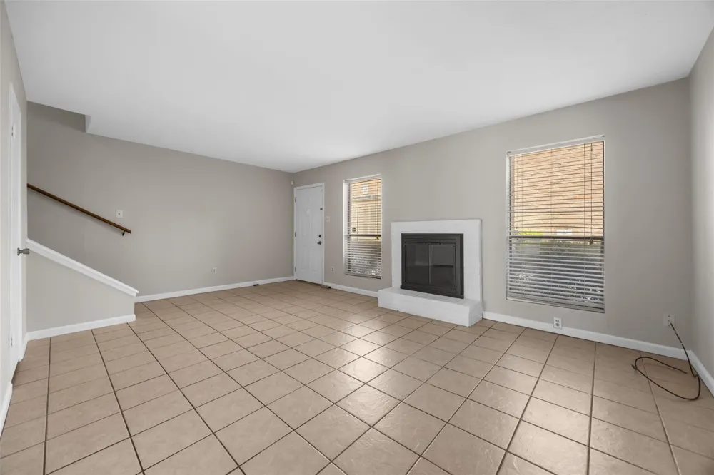 2100 Wilcrest Drive #130 Houston, TX 77042