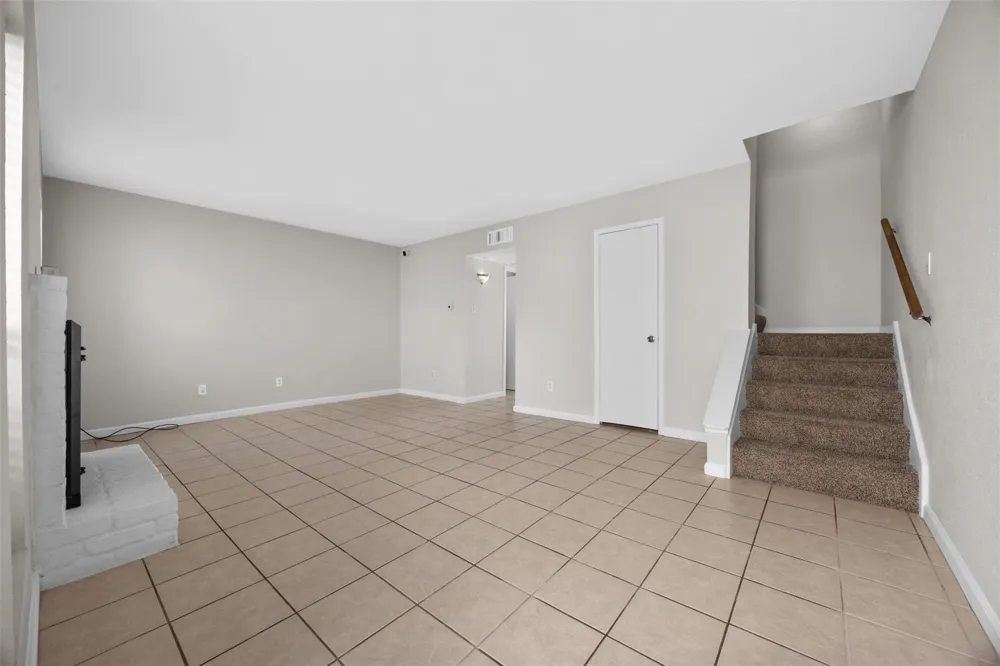 2100 Wilcrest Drive #130 Houston, TX 77042