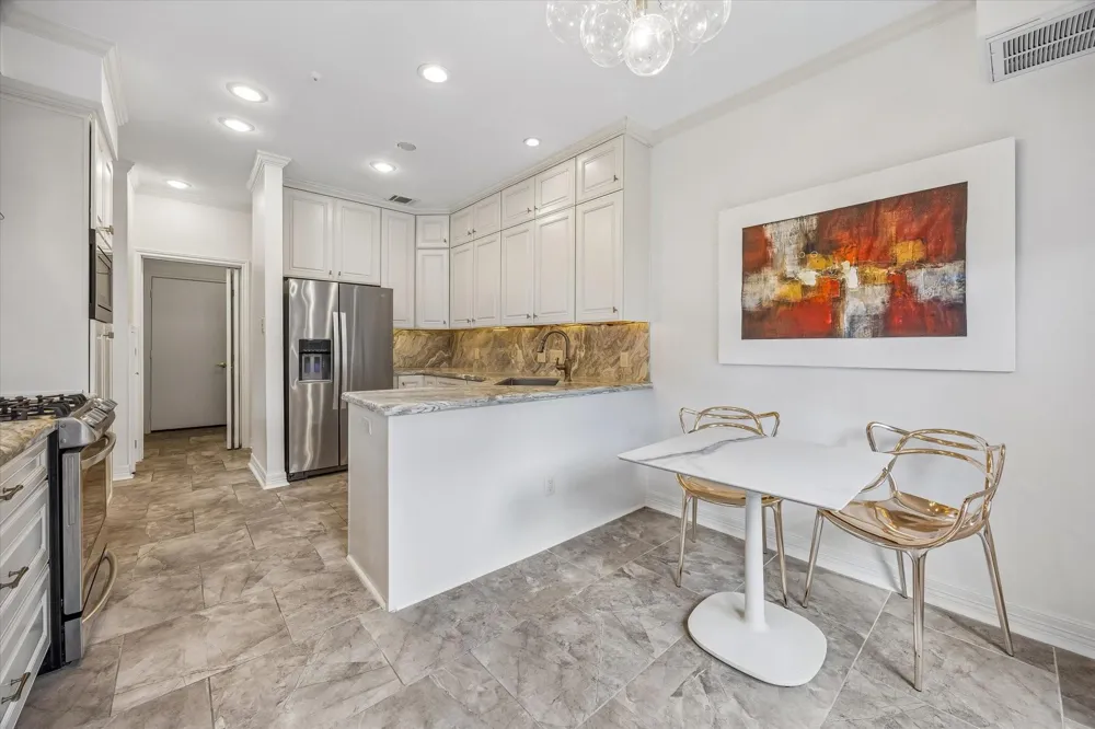 1112 Nantucket Drive #A Houston, TX 77057